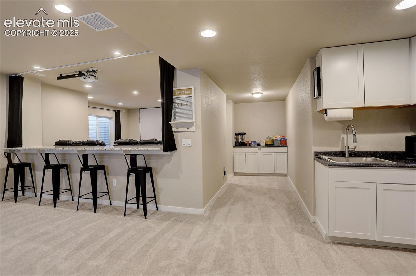 Listing photo 12 for 10877 Rolling Mesa Drive