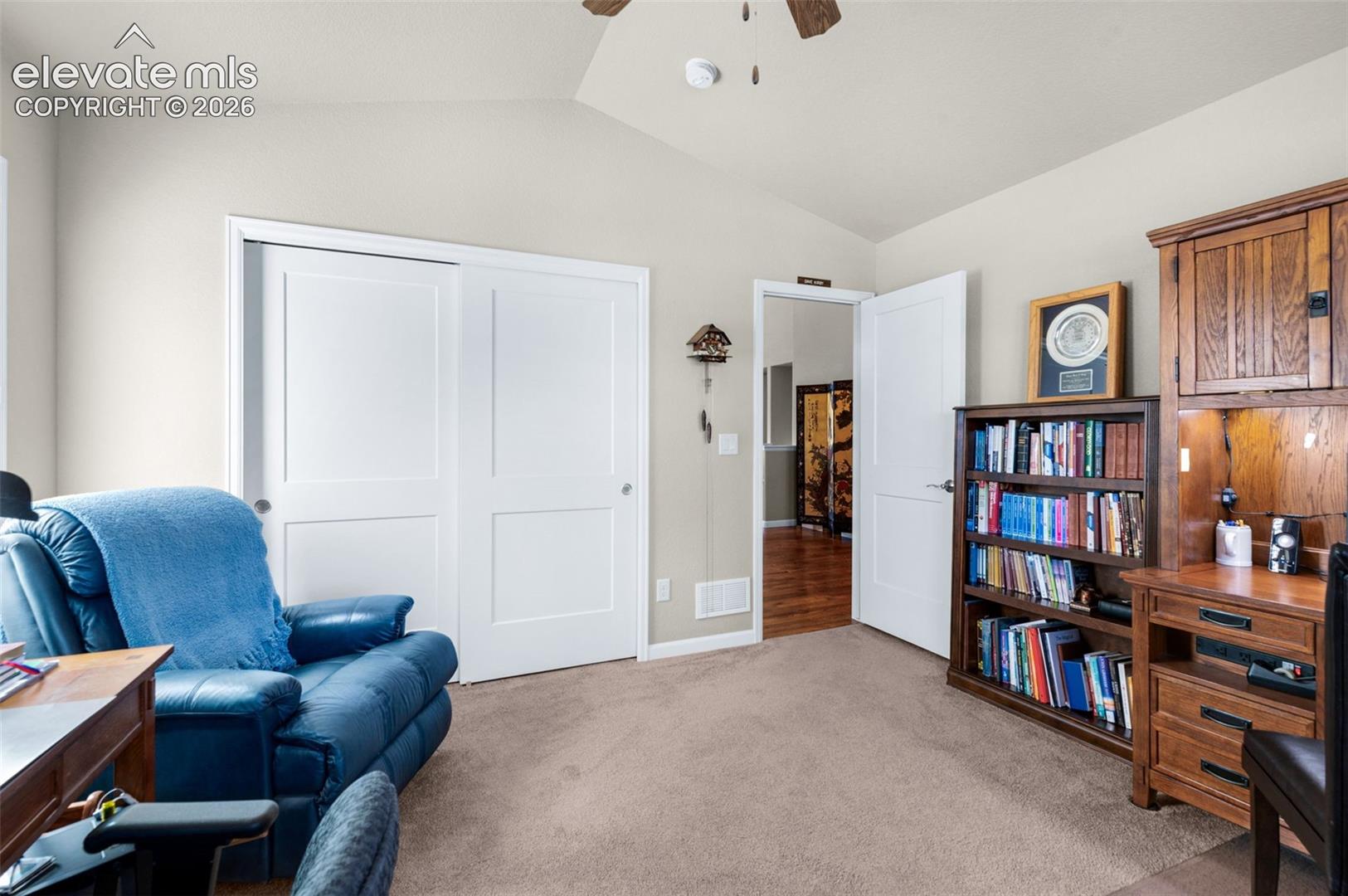 Listing photo 23 for 9828 Surrey Run Drive