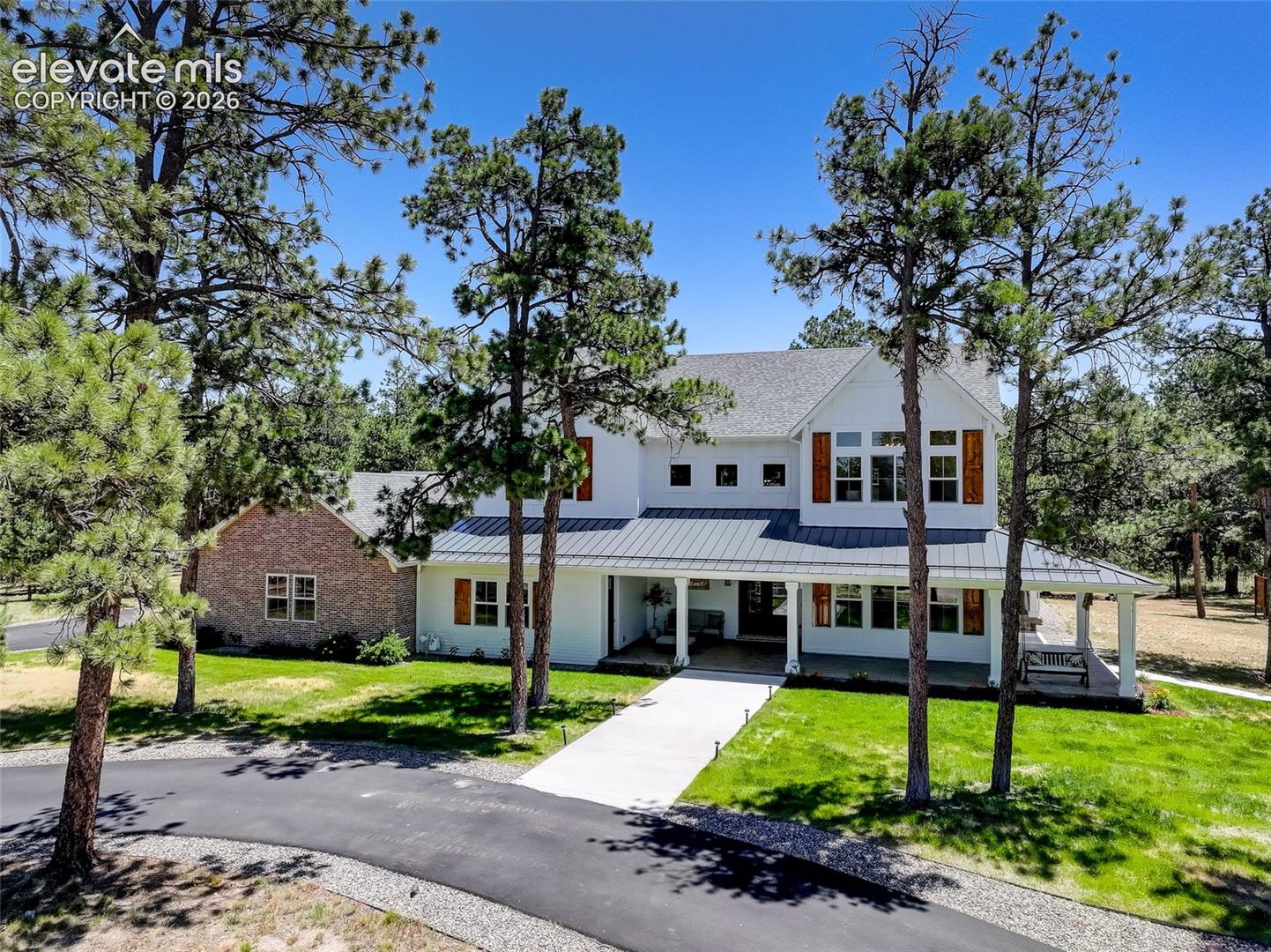 19404 Hilltop Pines Path — listing photo