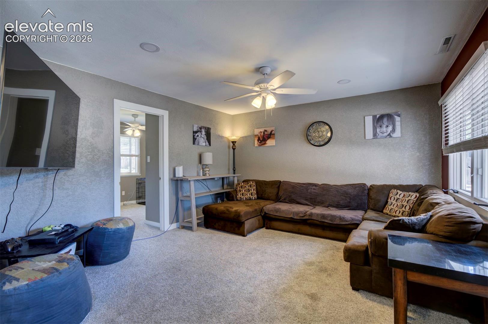 Listing photo 4 for 3402 Springnite Drive