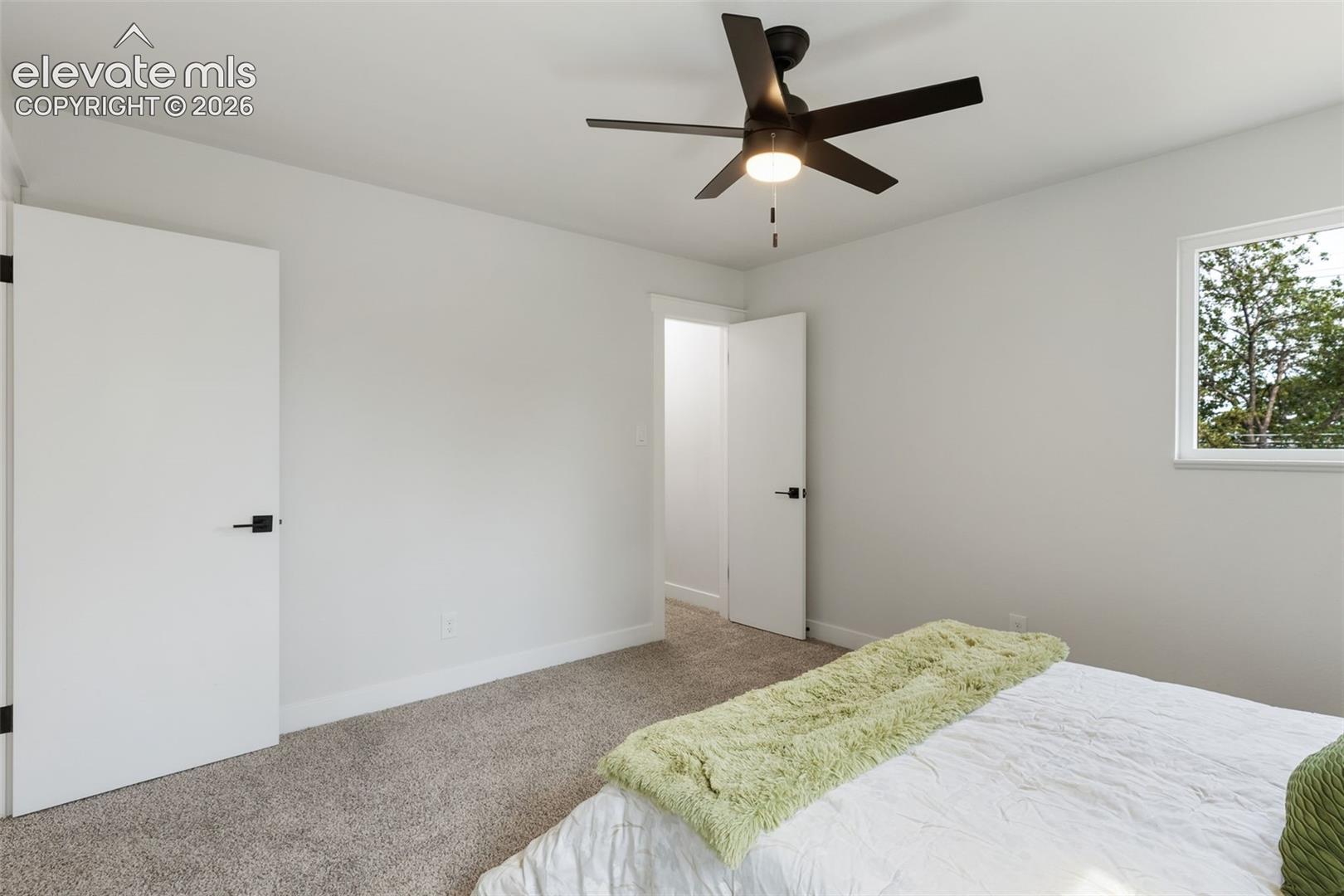 Listing photo 19 for 705 Pioneer Lane
