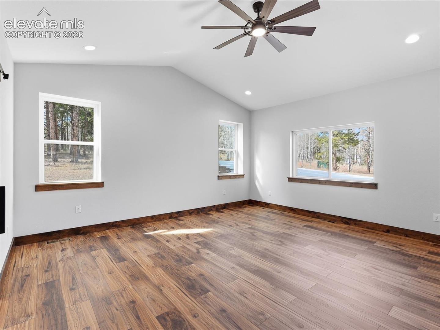 Listing photo 27 for 1309 Stone Ridge Drive