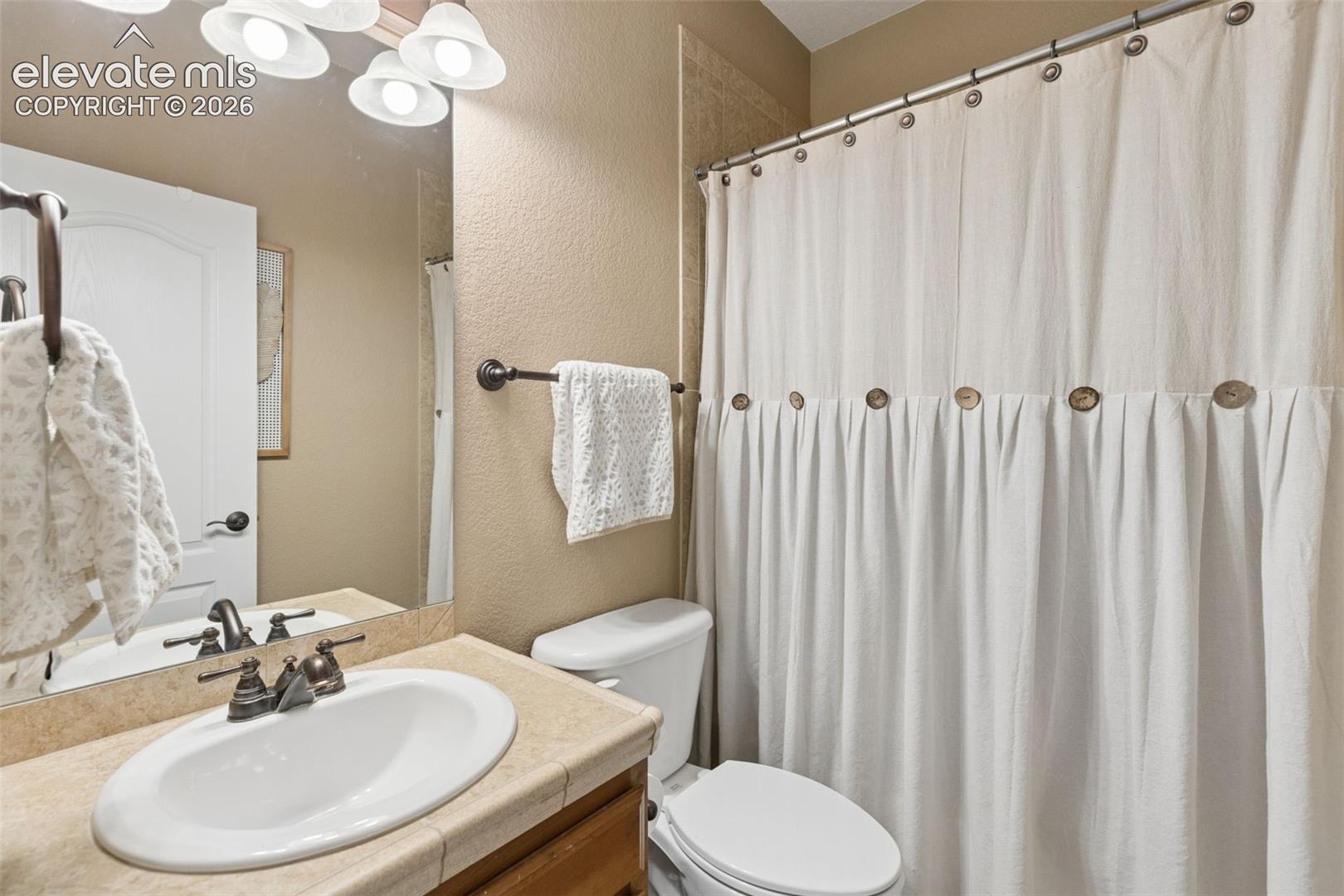 Listing photo 22 for 1055 Bayfield Drive