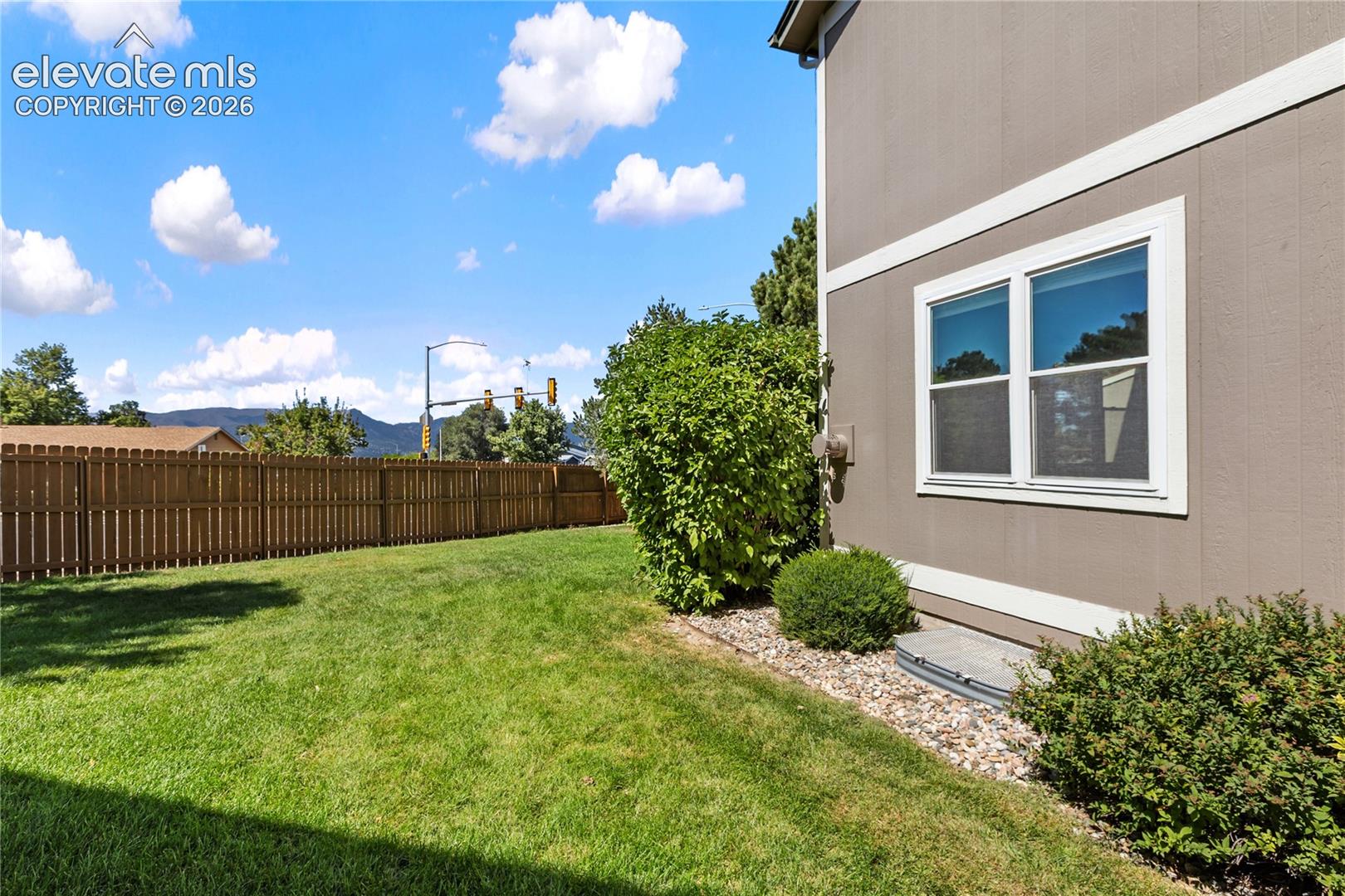 Listing photo 46 for 3147 Hearthridge Circle