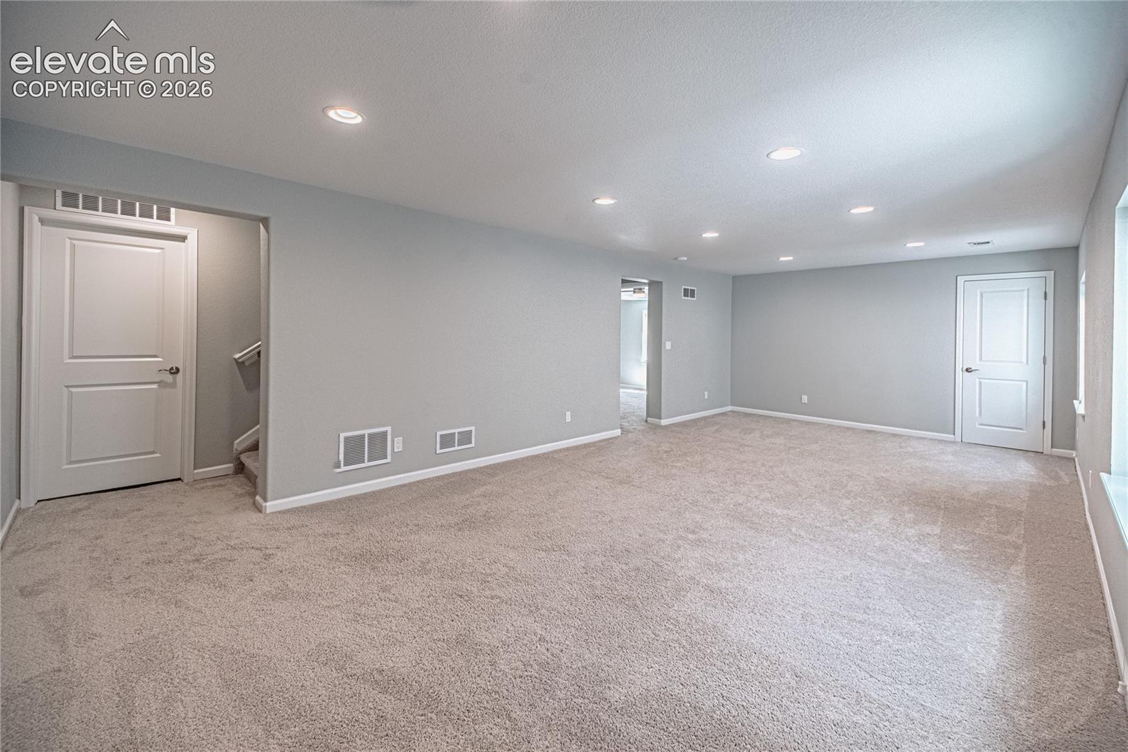Listing photo 34 for 1306 Promontory Bluff View