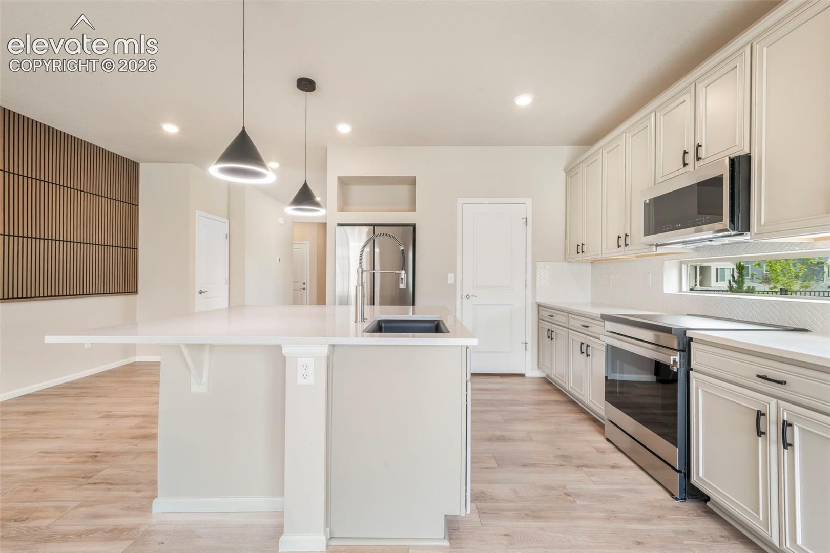 5697 Torrisdale View, photo 17
