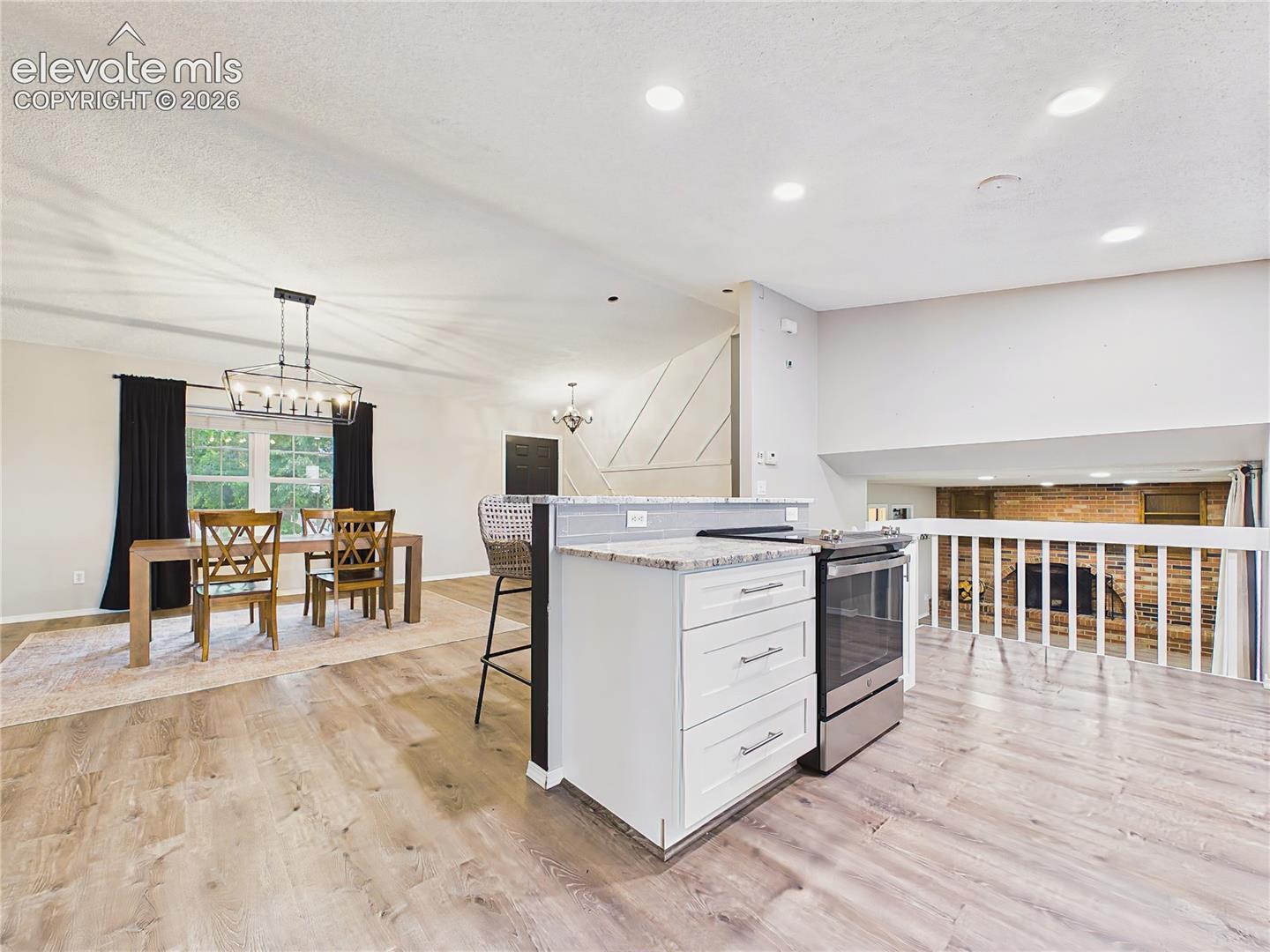 Listing photo 16 for 8252 Brigantine Drive