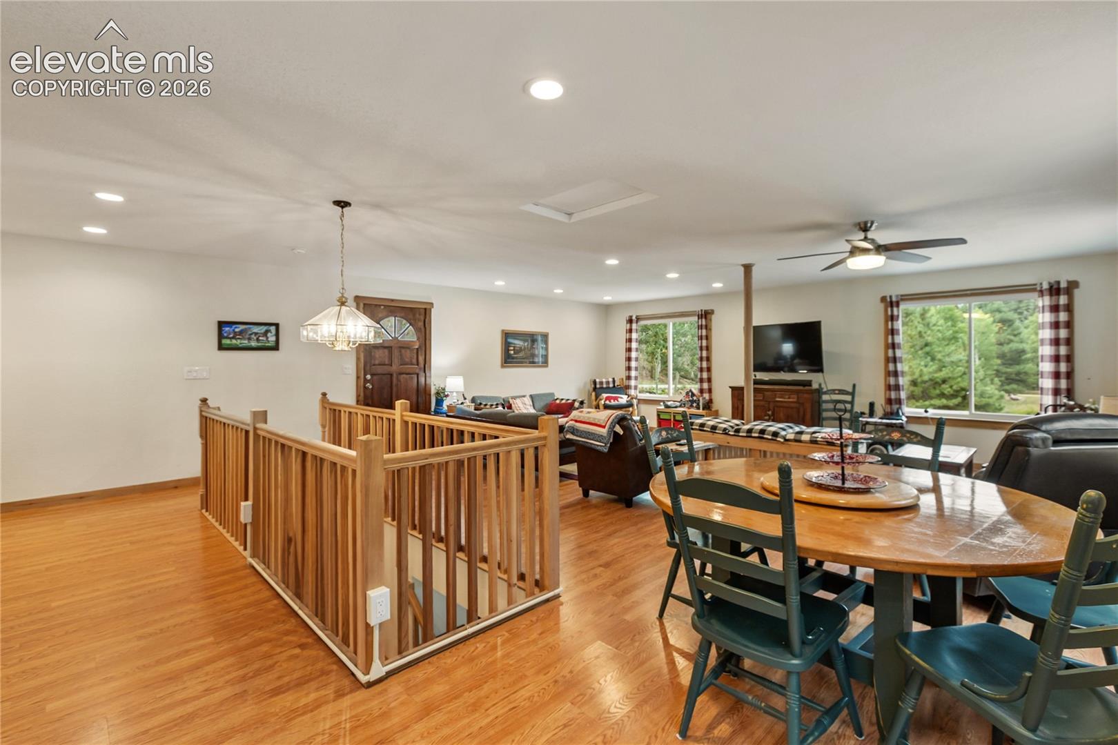 Listing photo 14 for 3912 Trout Creek Road