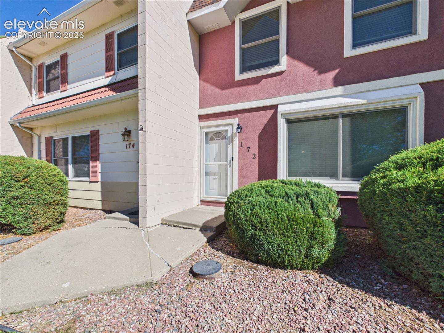 Listing photo 3 for 172 Gamble Lane