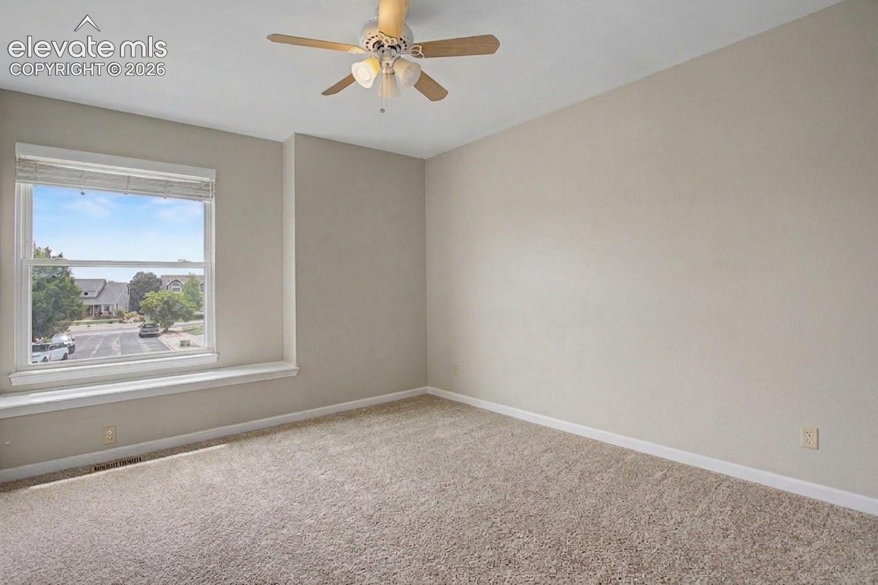 Listing photo 30 for 8335 Ashford Court