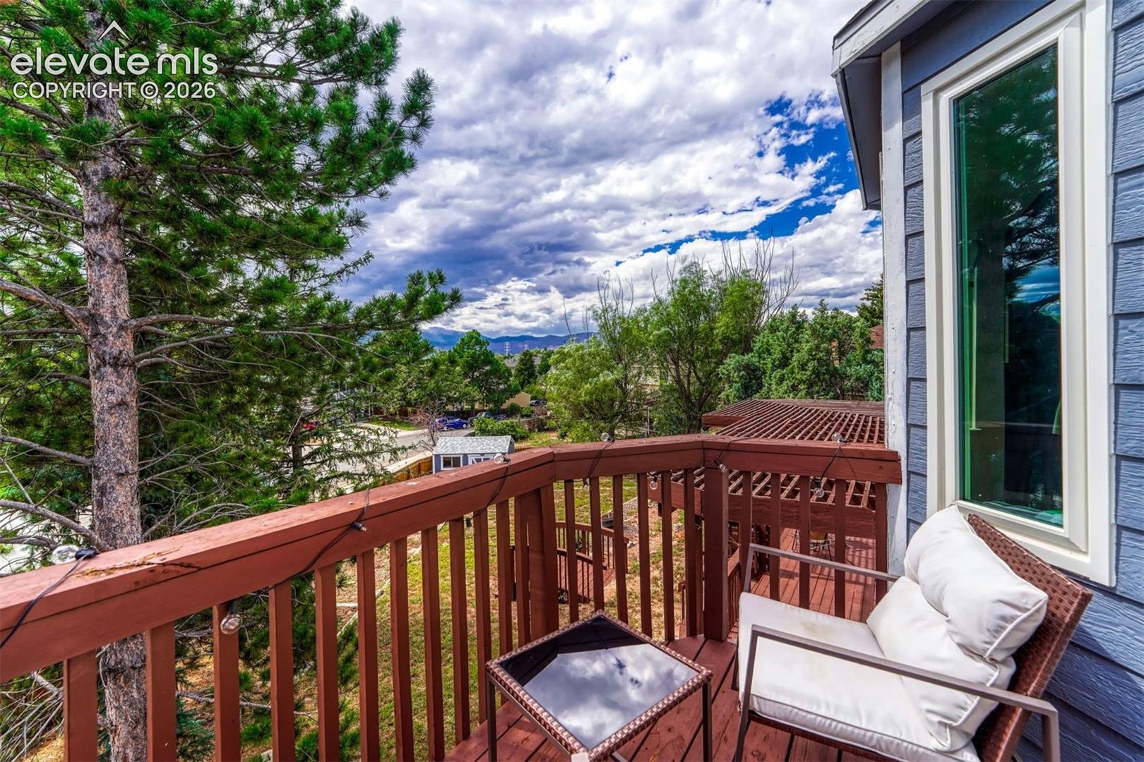 Listing photo 18 for 7510 Hickorywood Drive