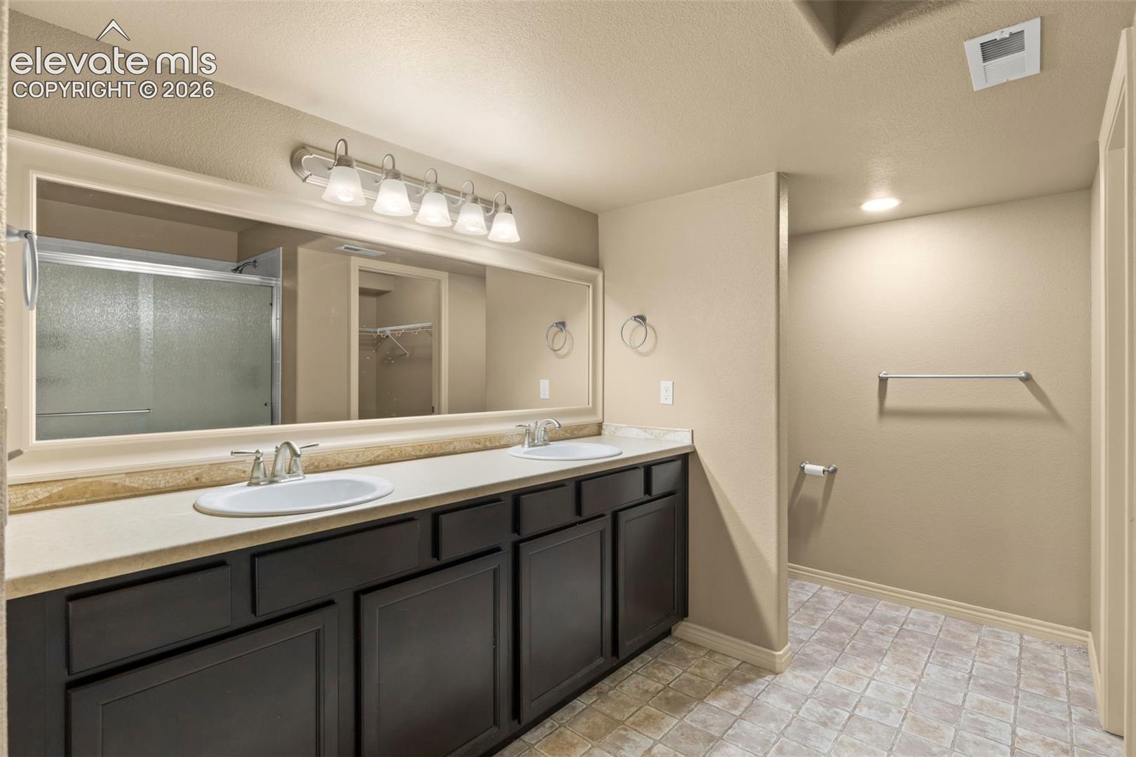 Listing photo 34 for 15551 Colorado Central Way