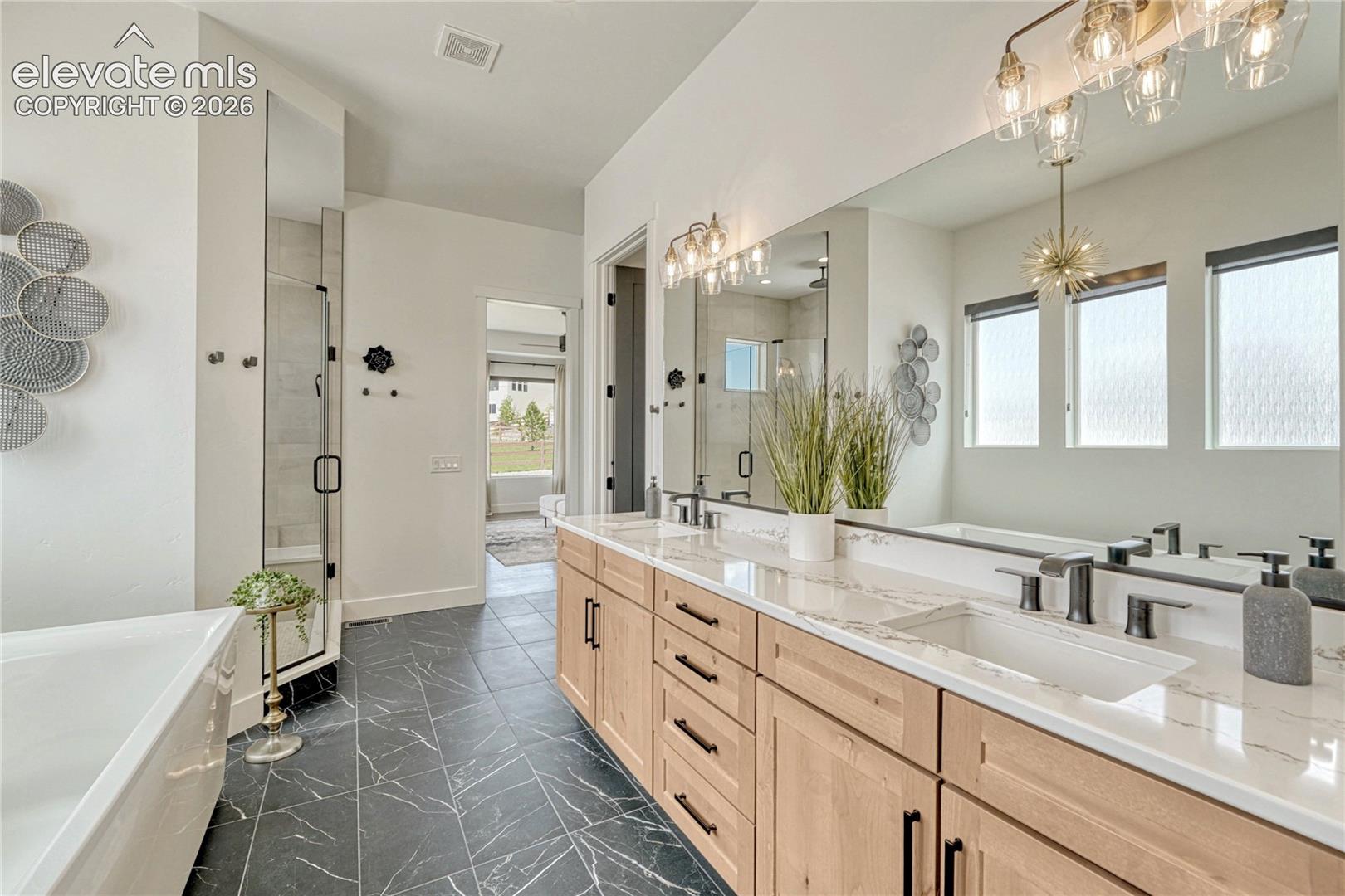 Listing photo 31 for 12366 Mionetto Court
