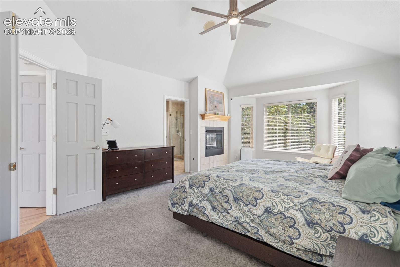 Listing photo 20 for 5830 Broadmoor Bluffs Drive