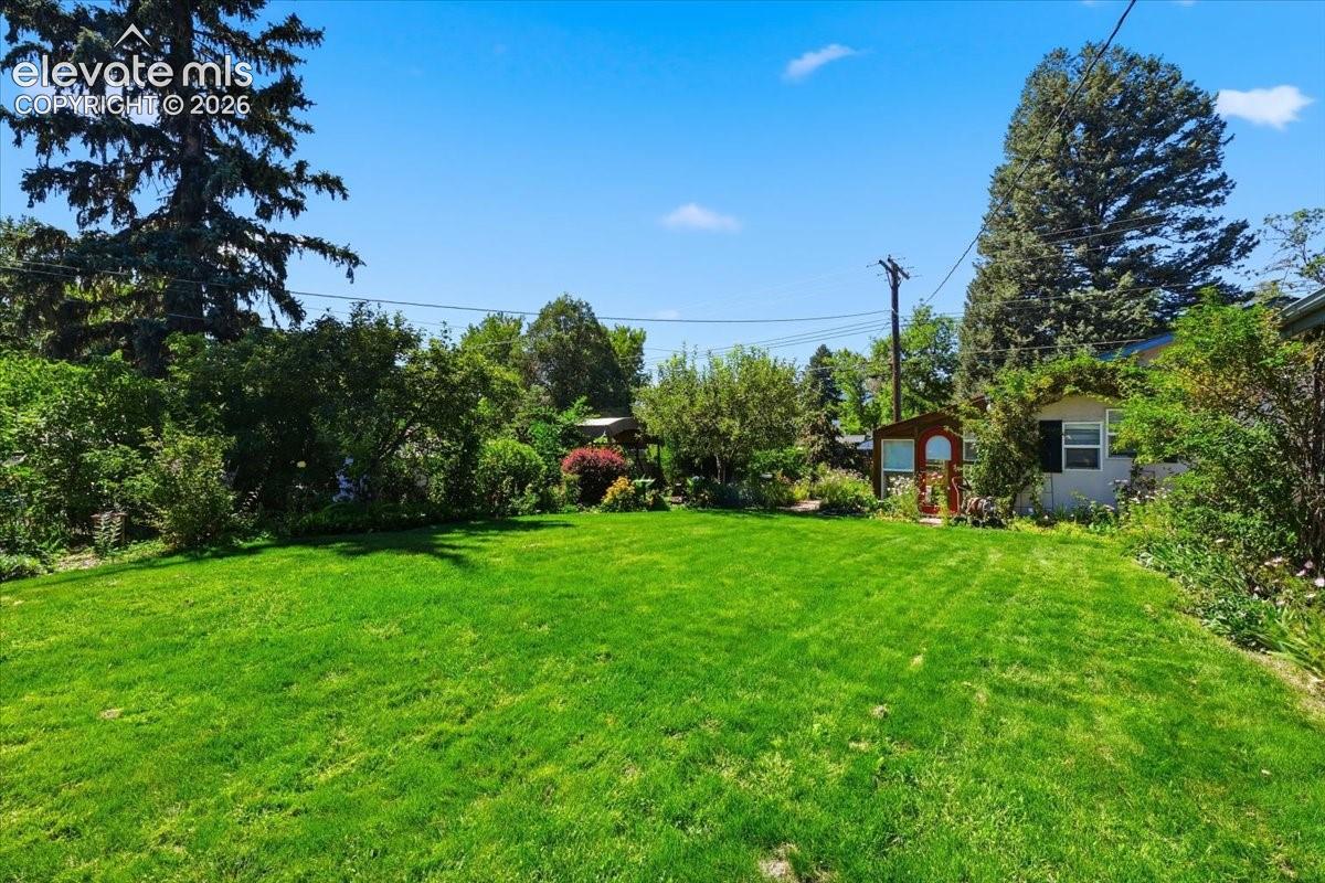 912 Sheridan Avenue, photo 8