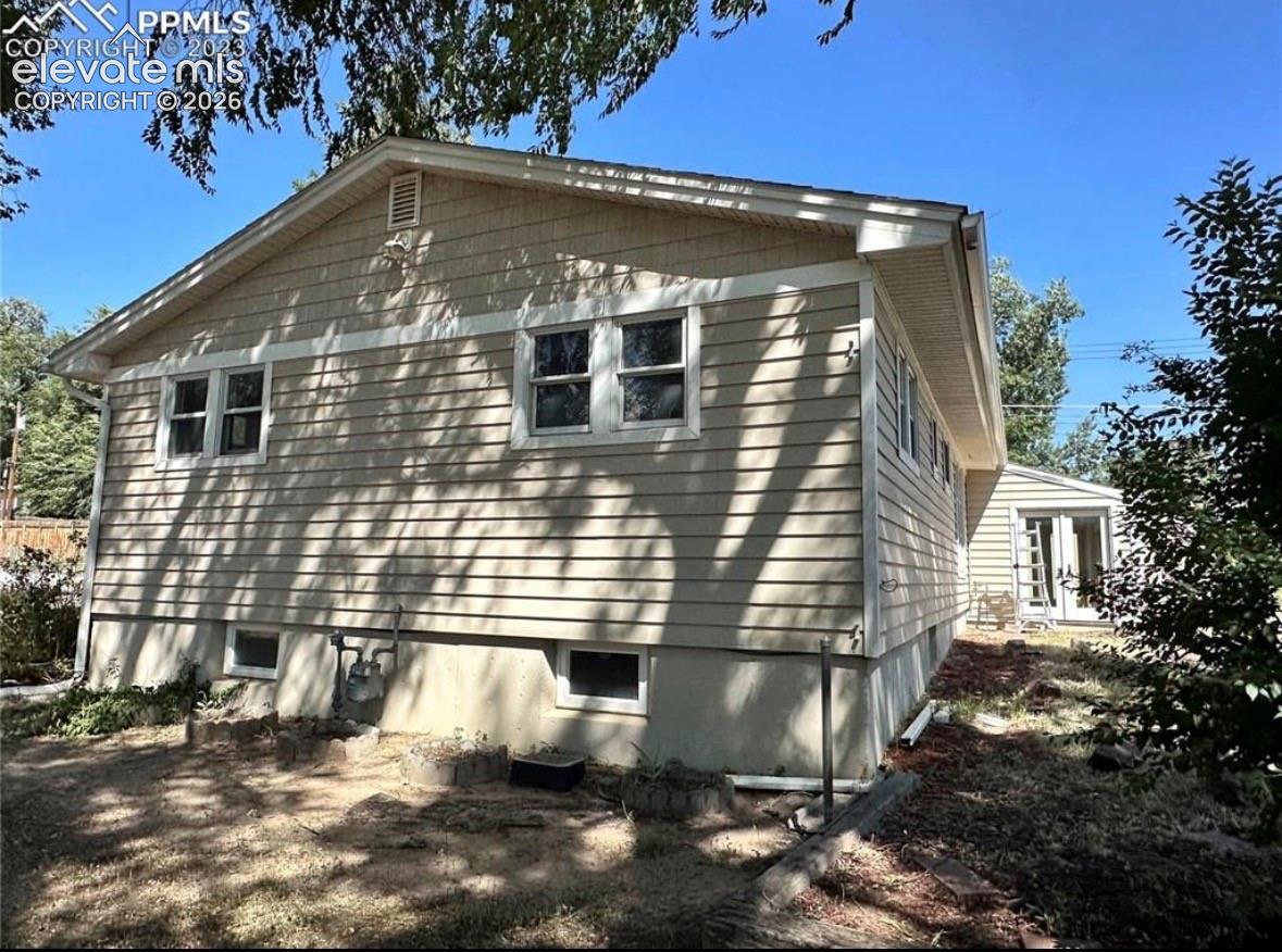 Listing photo 30 for 501 birch Drive