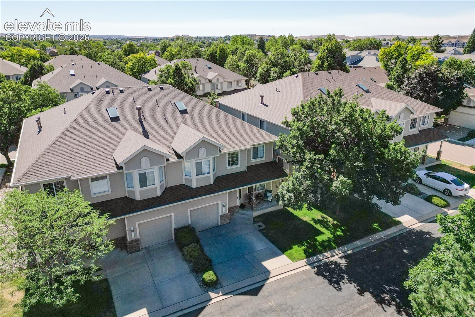 3923 Nicki Heights