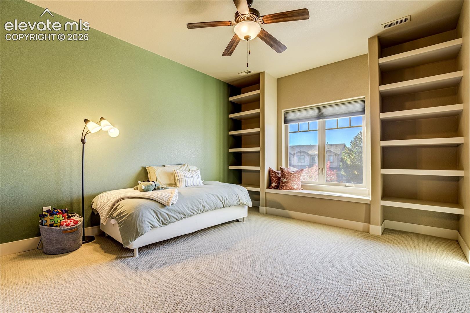 Listing photo 30 for 12427 Creekhurst Drive