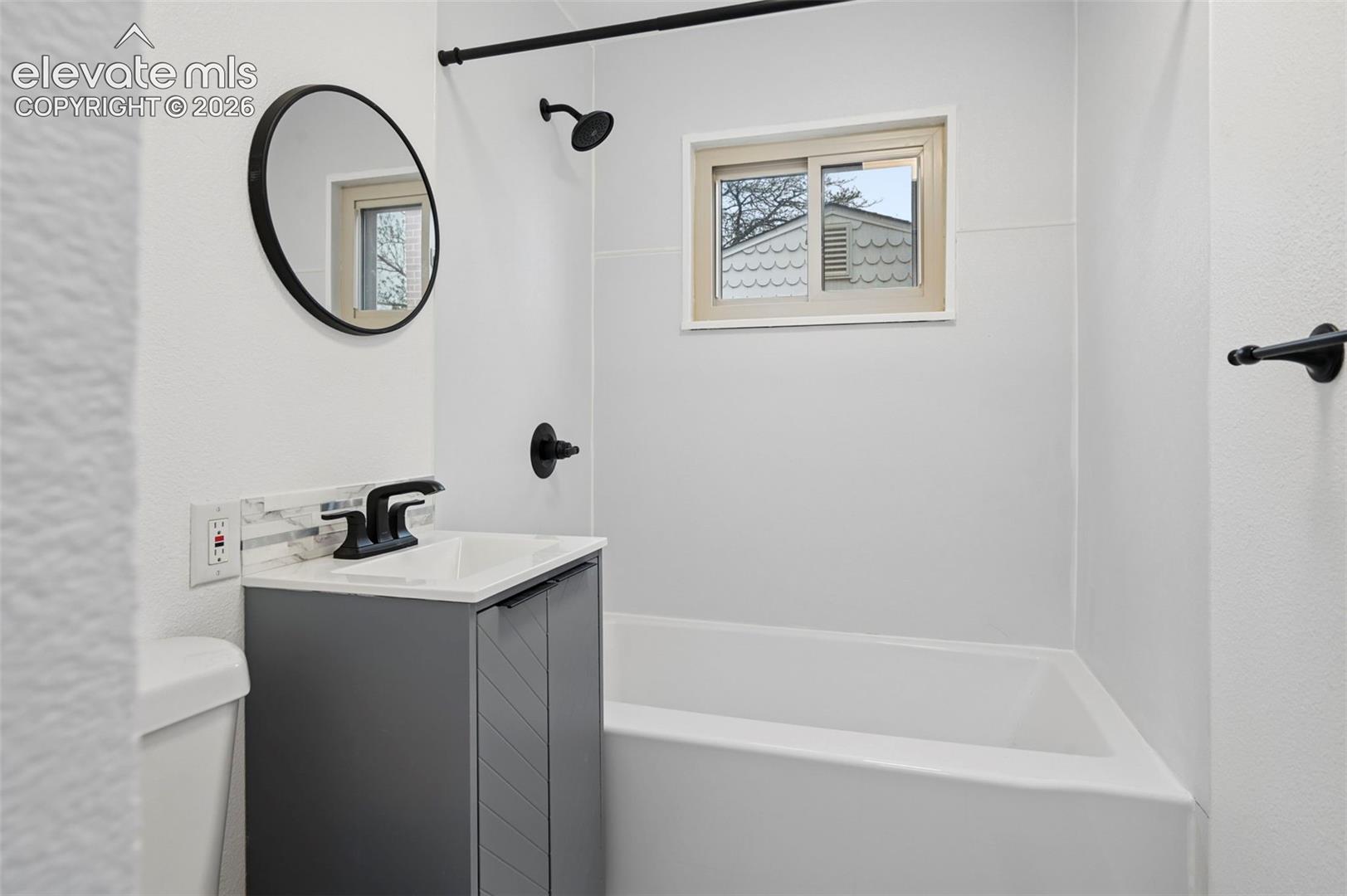309 Redwood Drive, photo 14