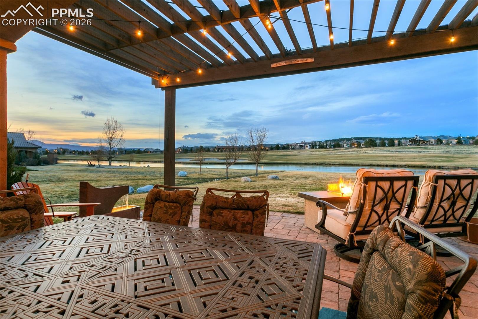 Listing photo 7 for 2328 Margaux Valley Way