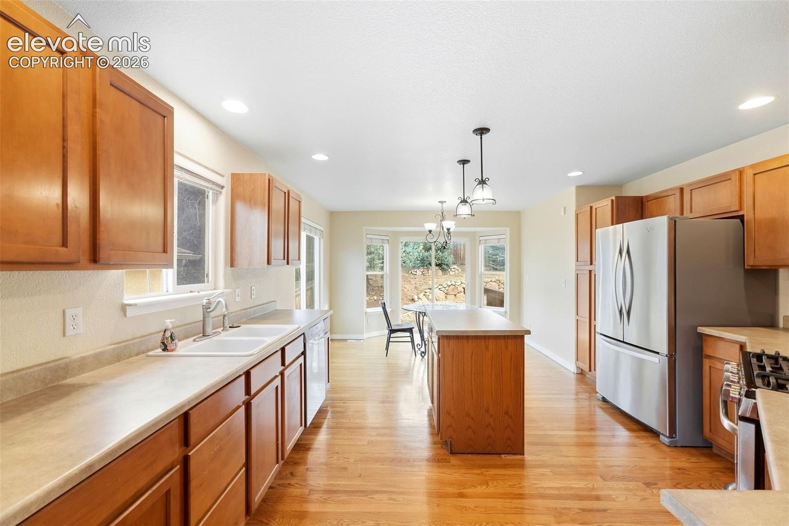 Listing photo 10 for 1167 Hill Mesa Court