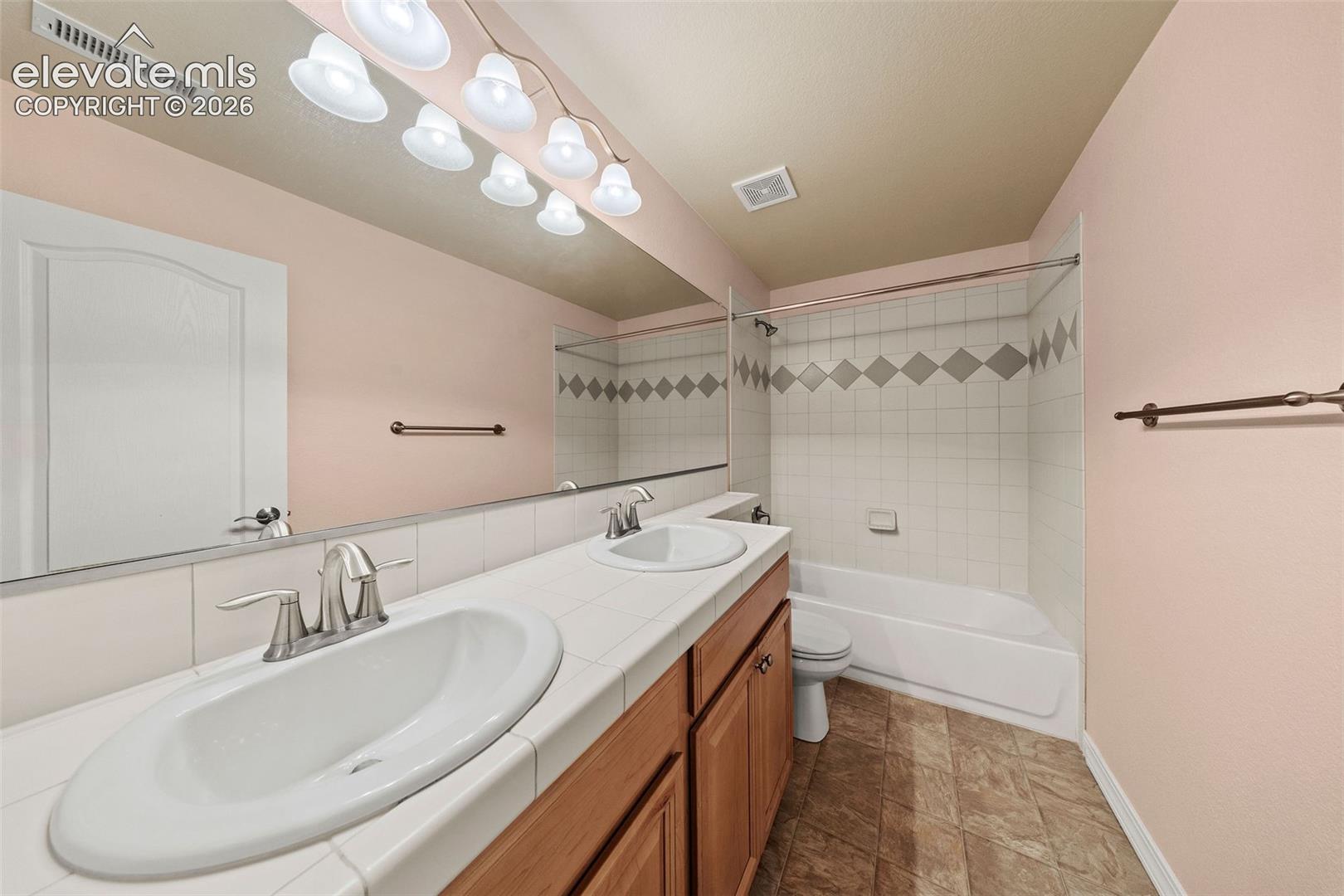 Listing photo 34 for 11386 San Luis Peak Way
