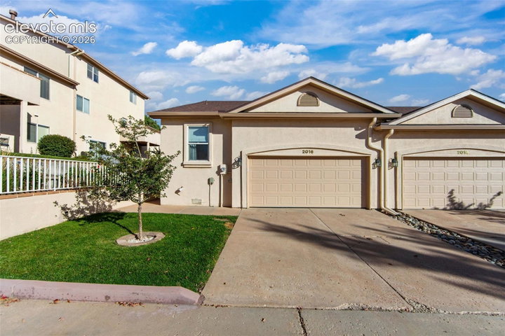 2016 Summerset Drive — listing photo