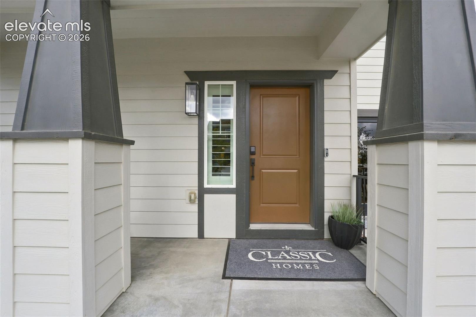 Listing photo 4 for 6954 Knapp Drive