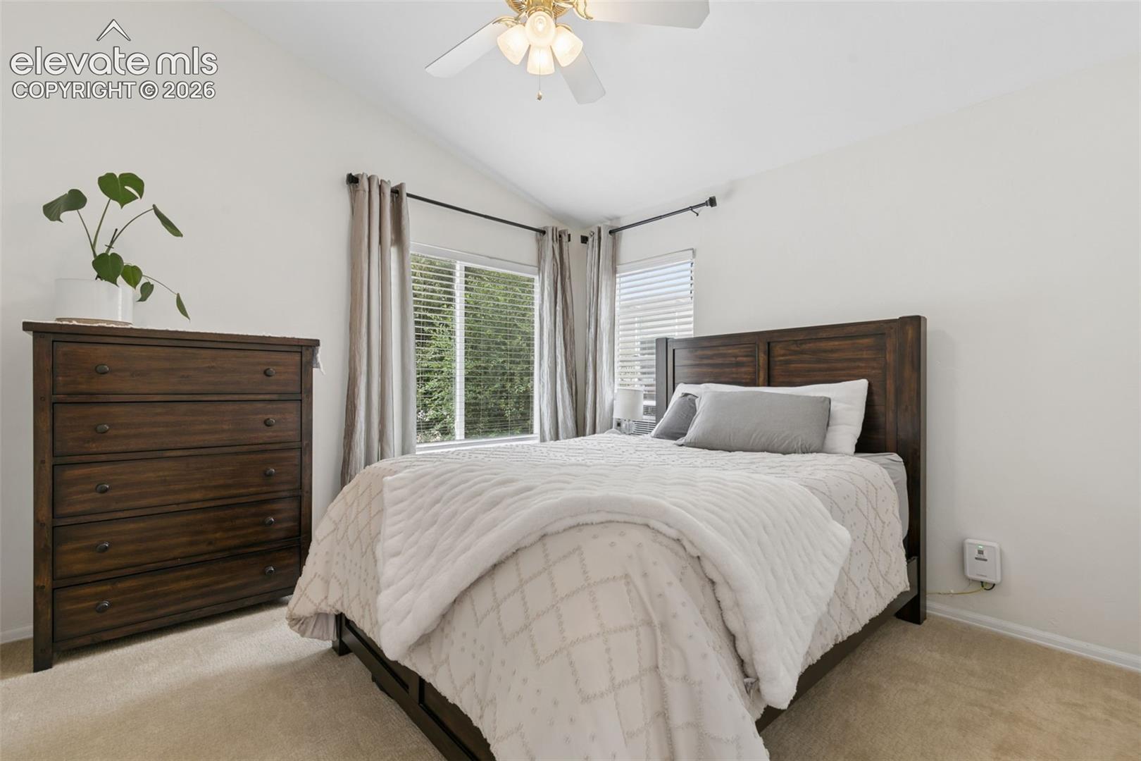 Listing photo 13 for 3021 Virginia Avenue