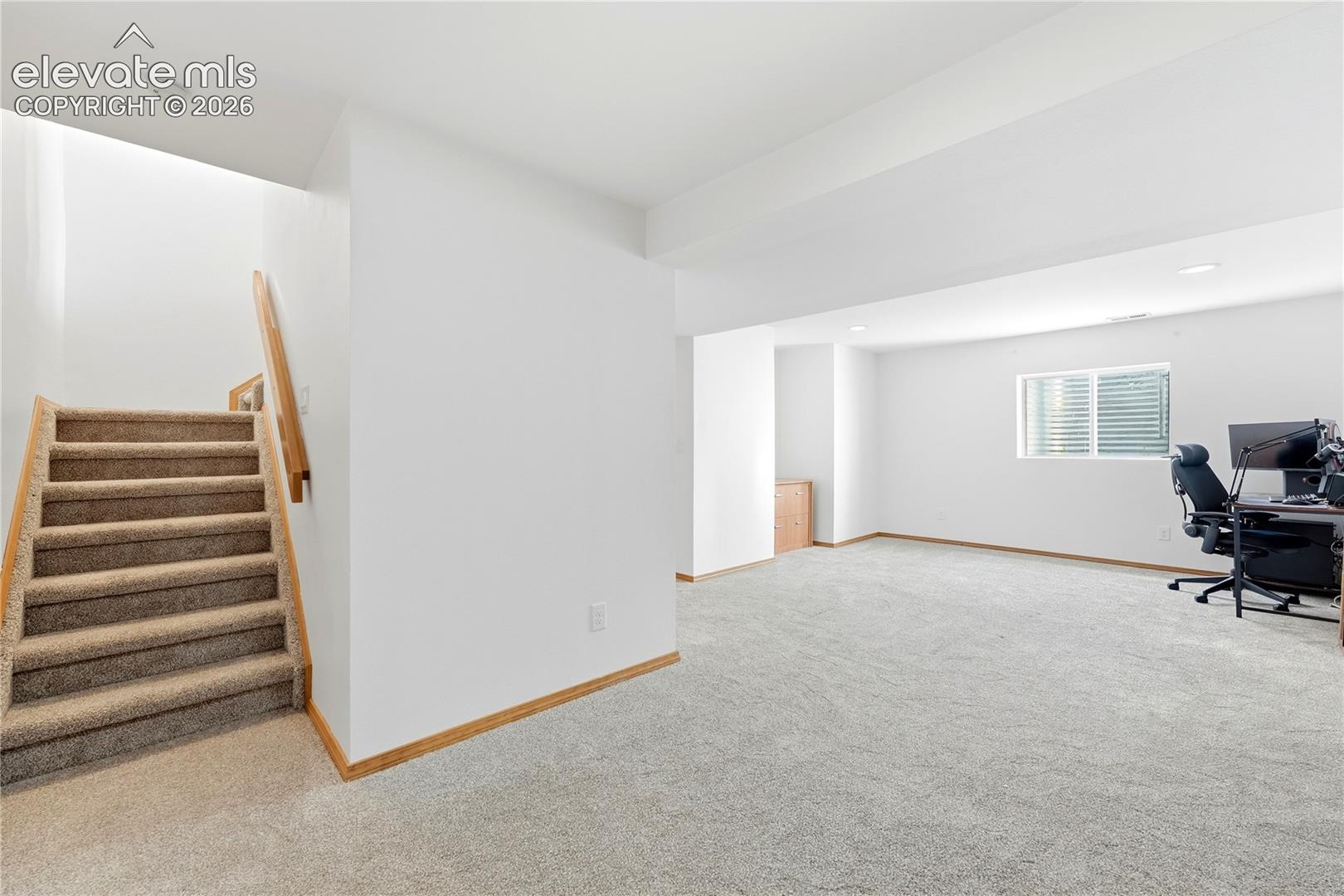Listing photo 32 for 4120 Kayak Court