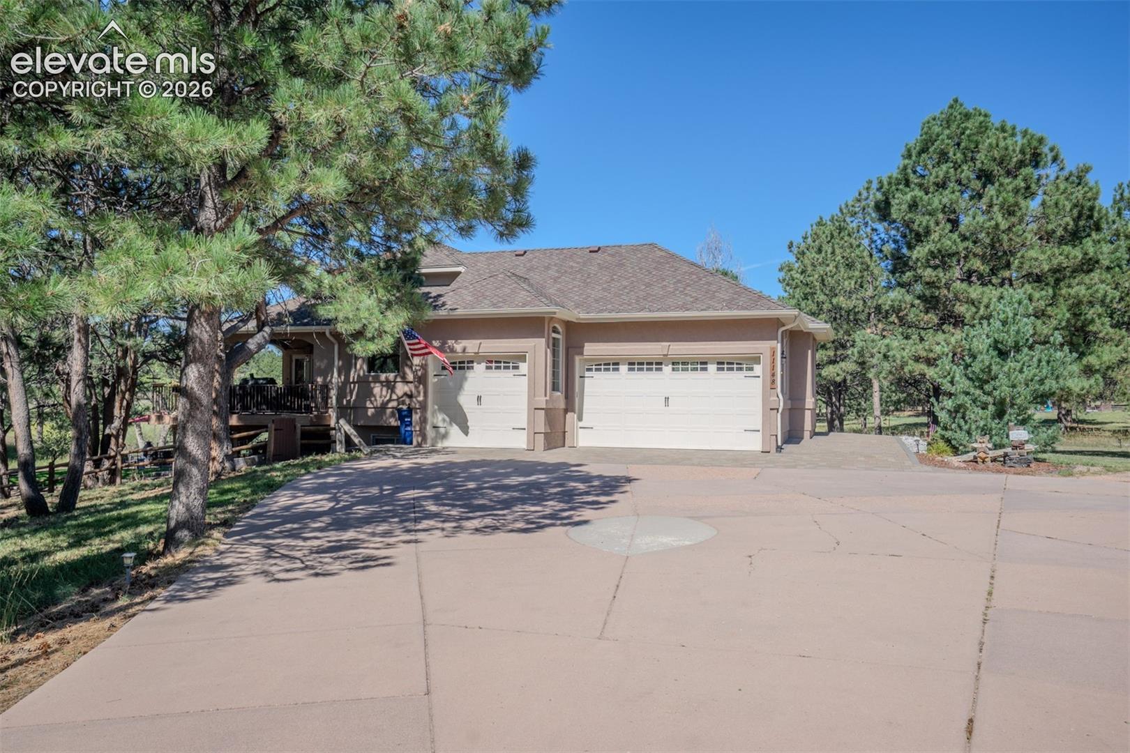 Listing photo 43 for 11148 Shaugnessy Road