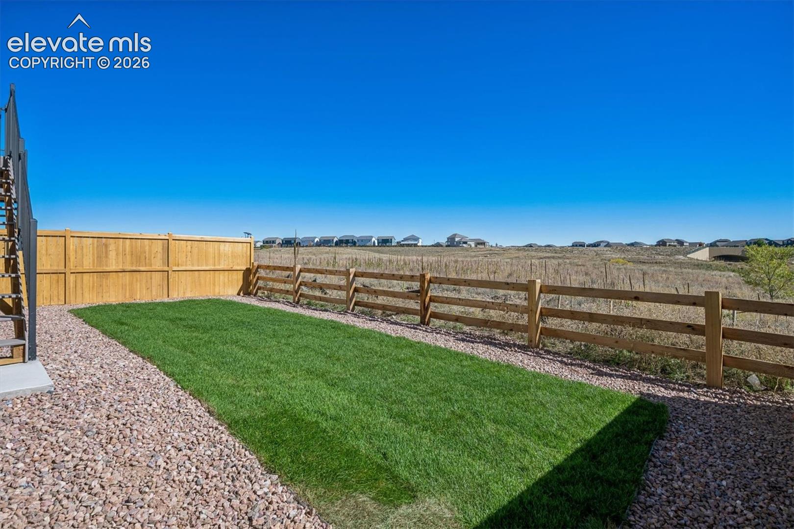 Listing photo 4 for 7907 Grey Bark Way