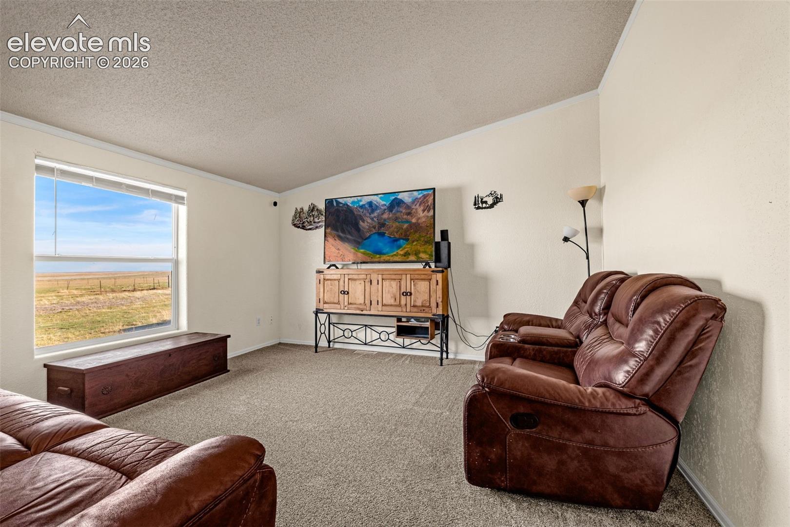 Listing photo 9 for 36925 Shear Road