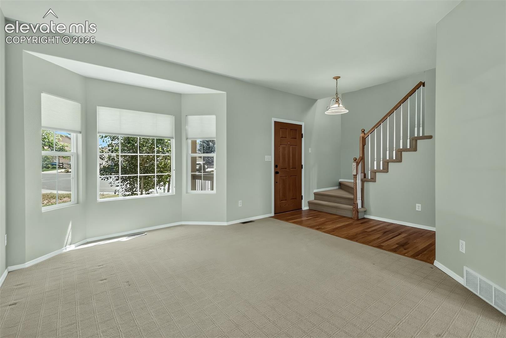 Listing photo 5 for 1136 Lawn Lake Trail
