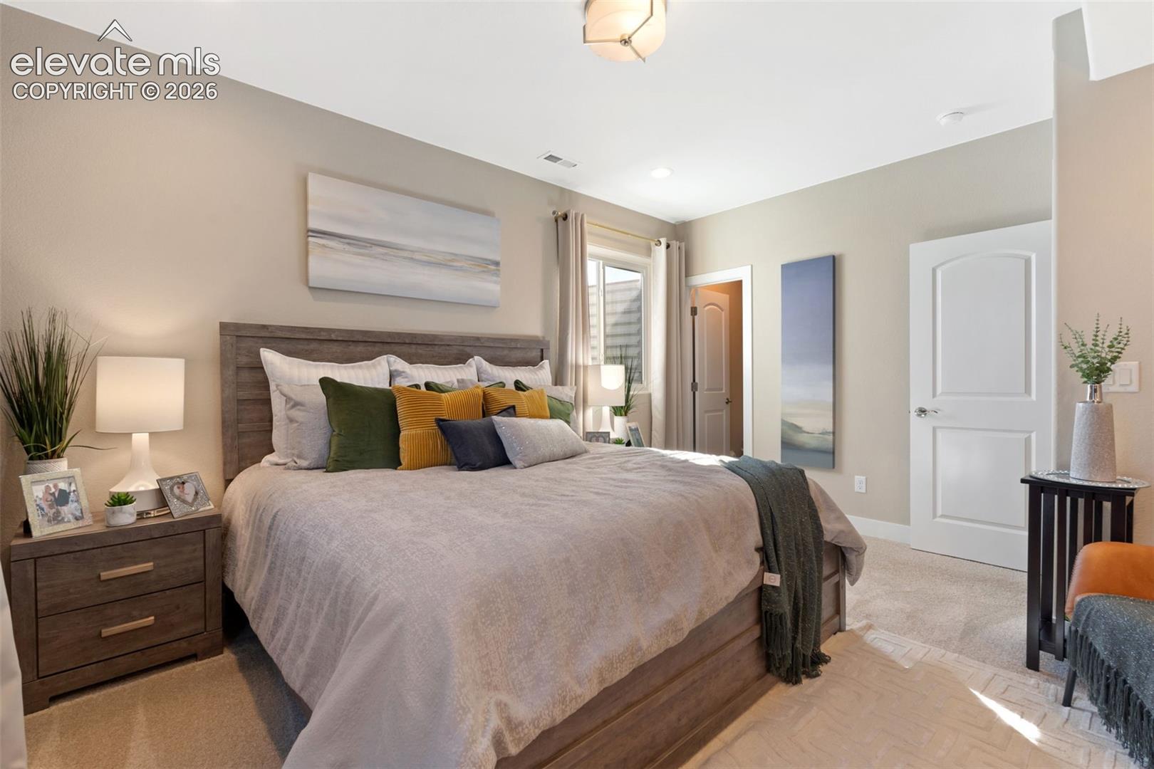 Listing photo 47 for 13010 Monument Vista Drive