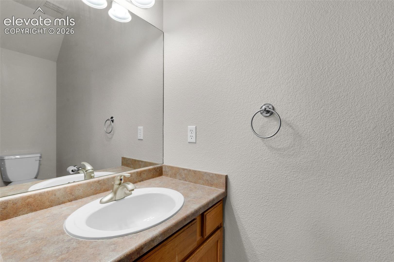 Listing photo 23 for 1034 Fountain Mesa Drive