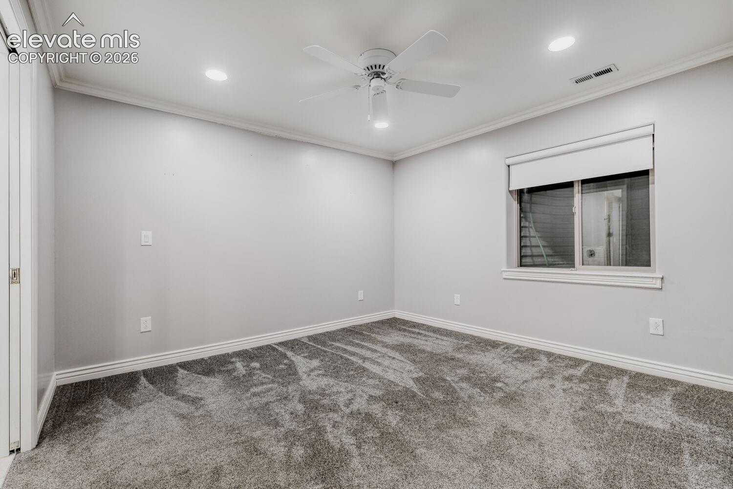 Listing photo 30 for 555 N Verbena Drive