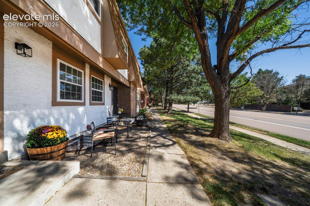 Listing photo 26 for 1103 Willow Bend Circle 4