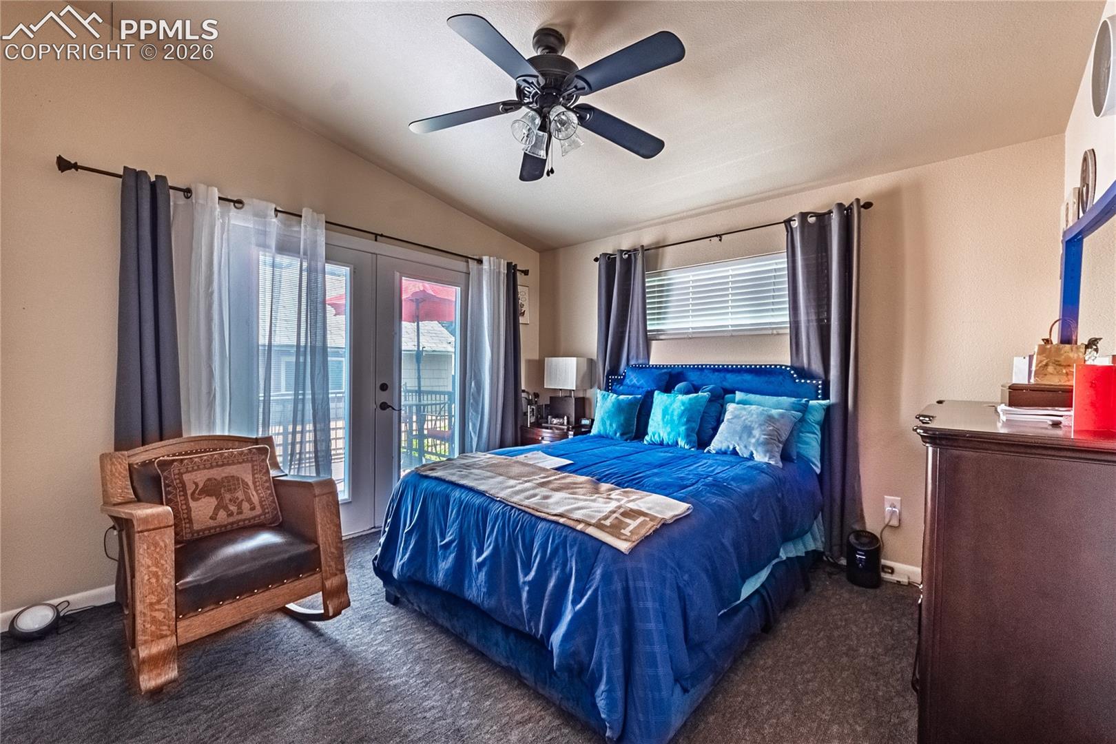422 Dale Street, photo 21