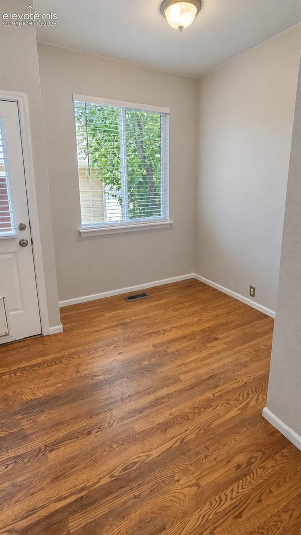 2434 St Paul Drive, photo 7