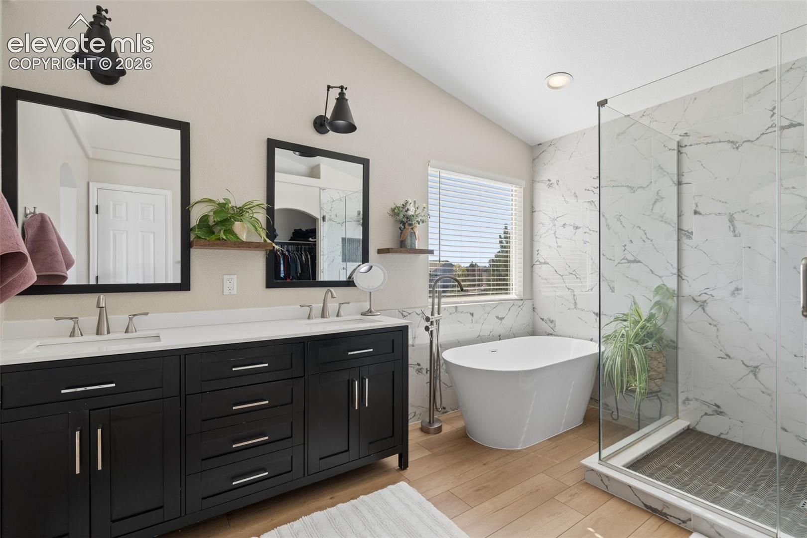 Listing photo 29 for 11949 Rio Secco Road