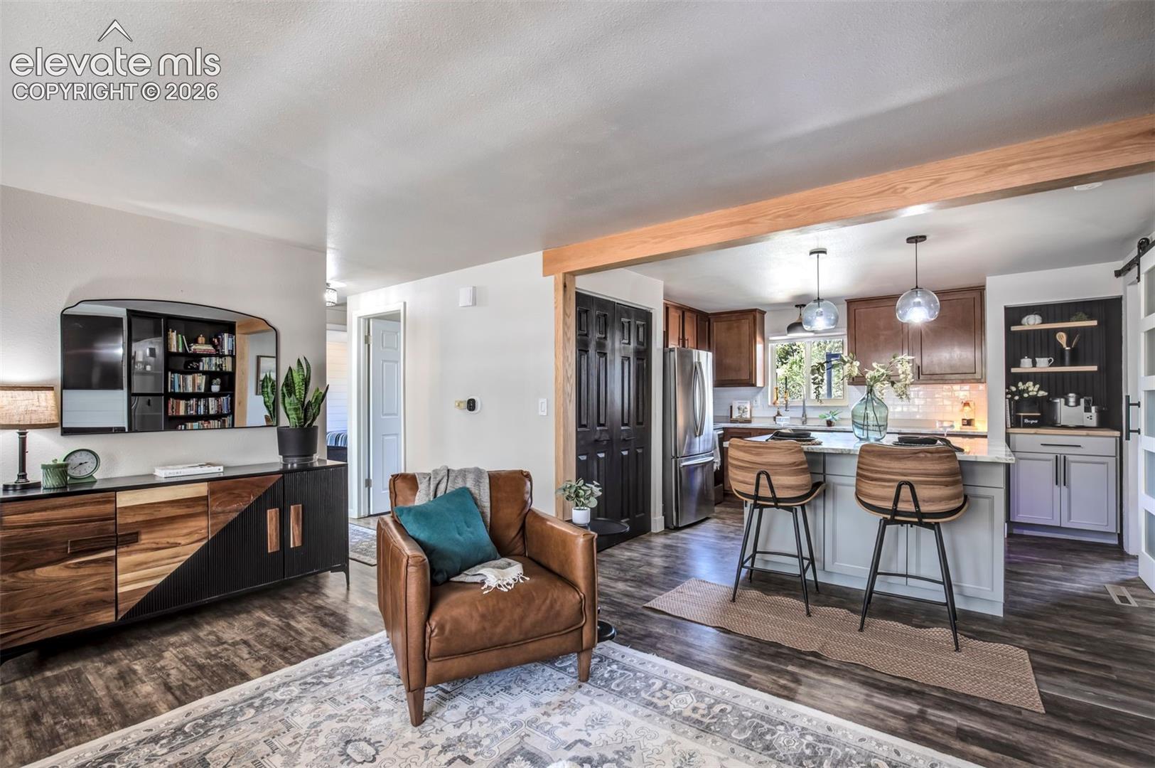 Listing photo 6 for 425 Calle Entrada NA