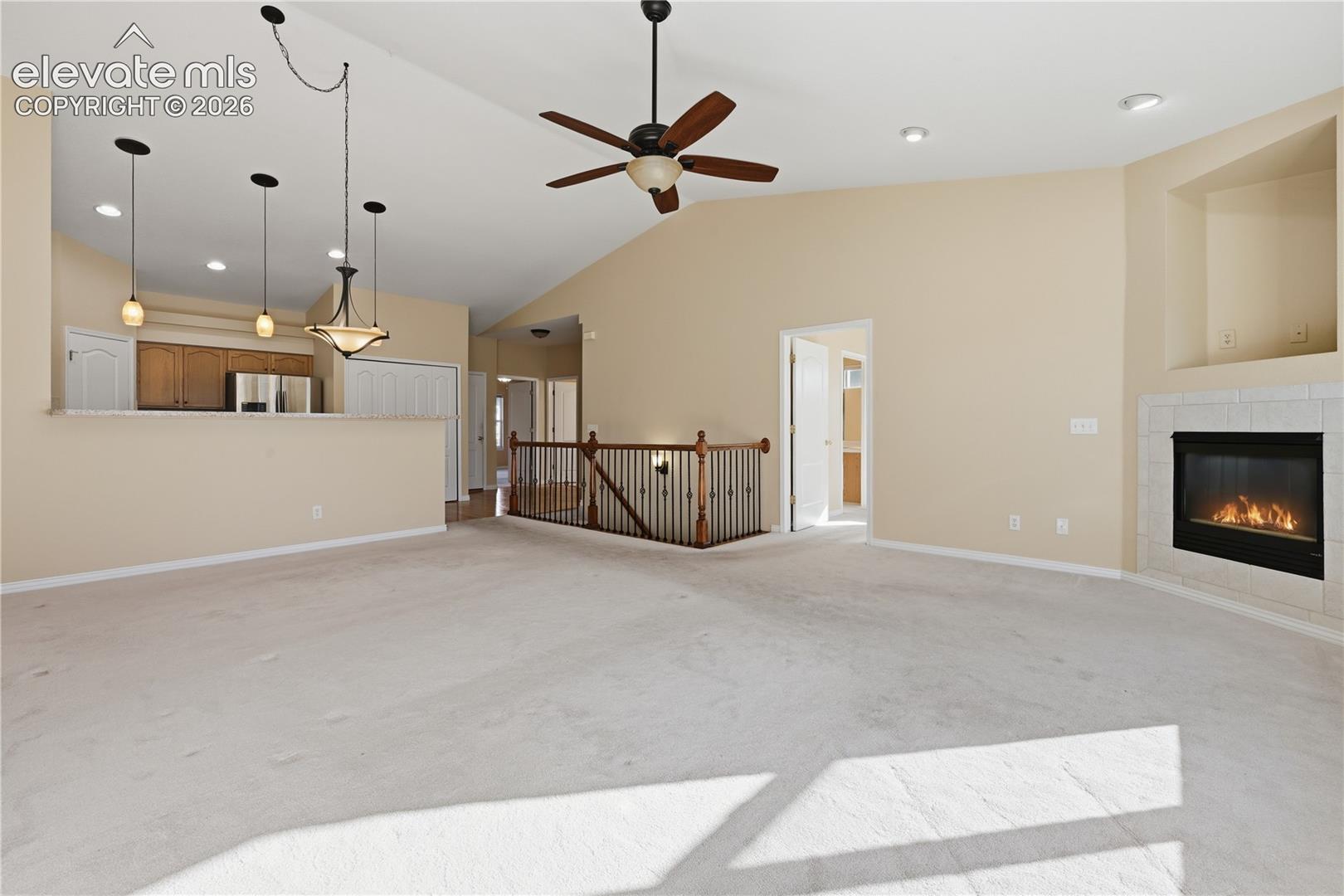 Listing photo 8 for 6639 Range Overlook Heights