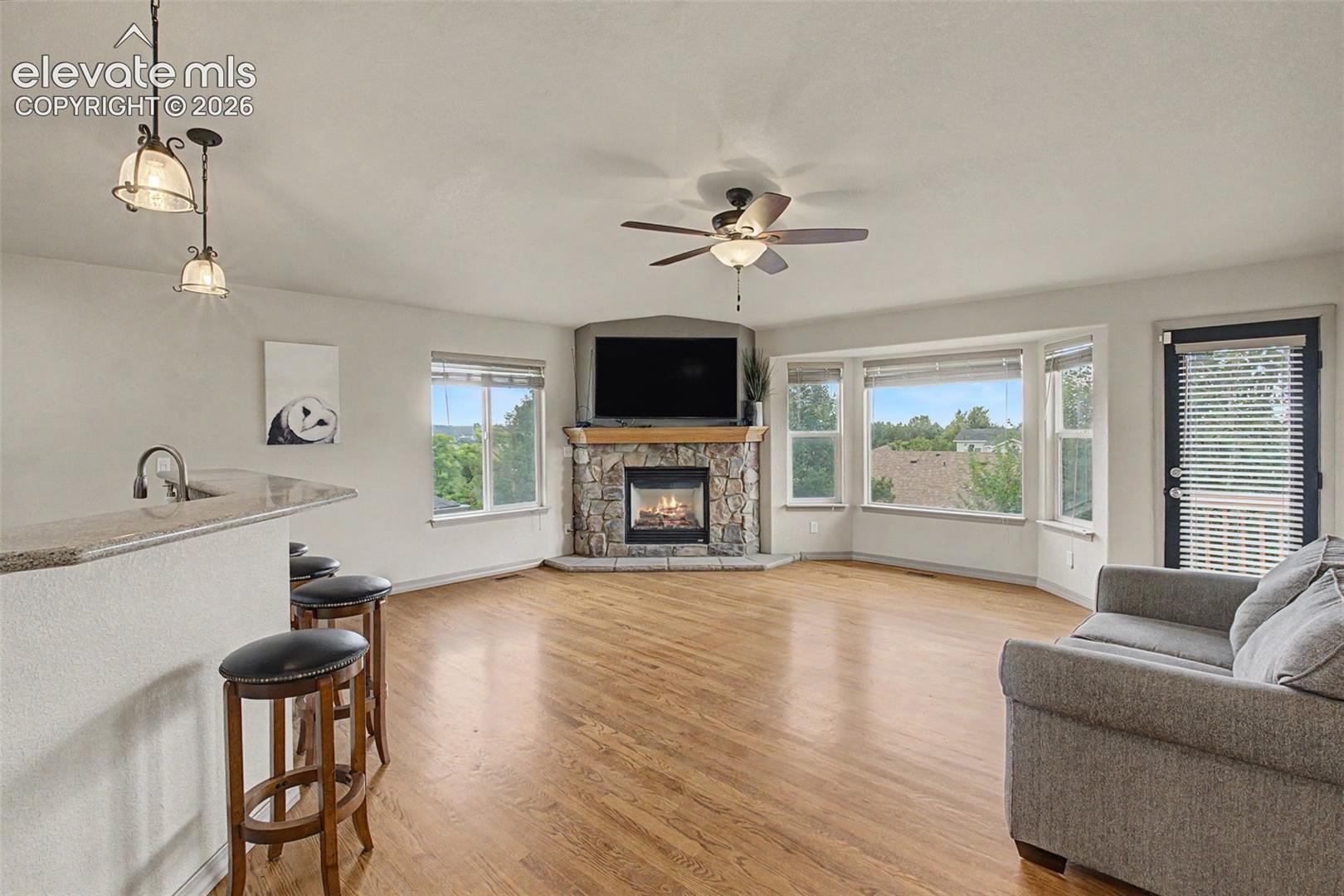 Listing photo 17 for 335 PYRITE Terrace