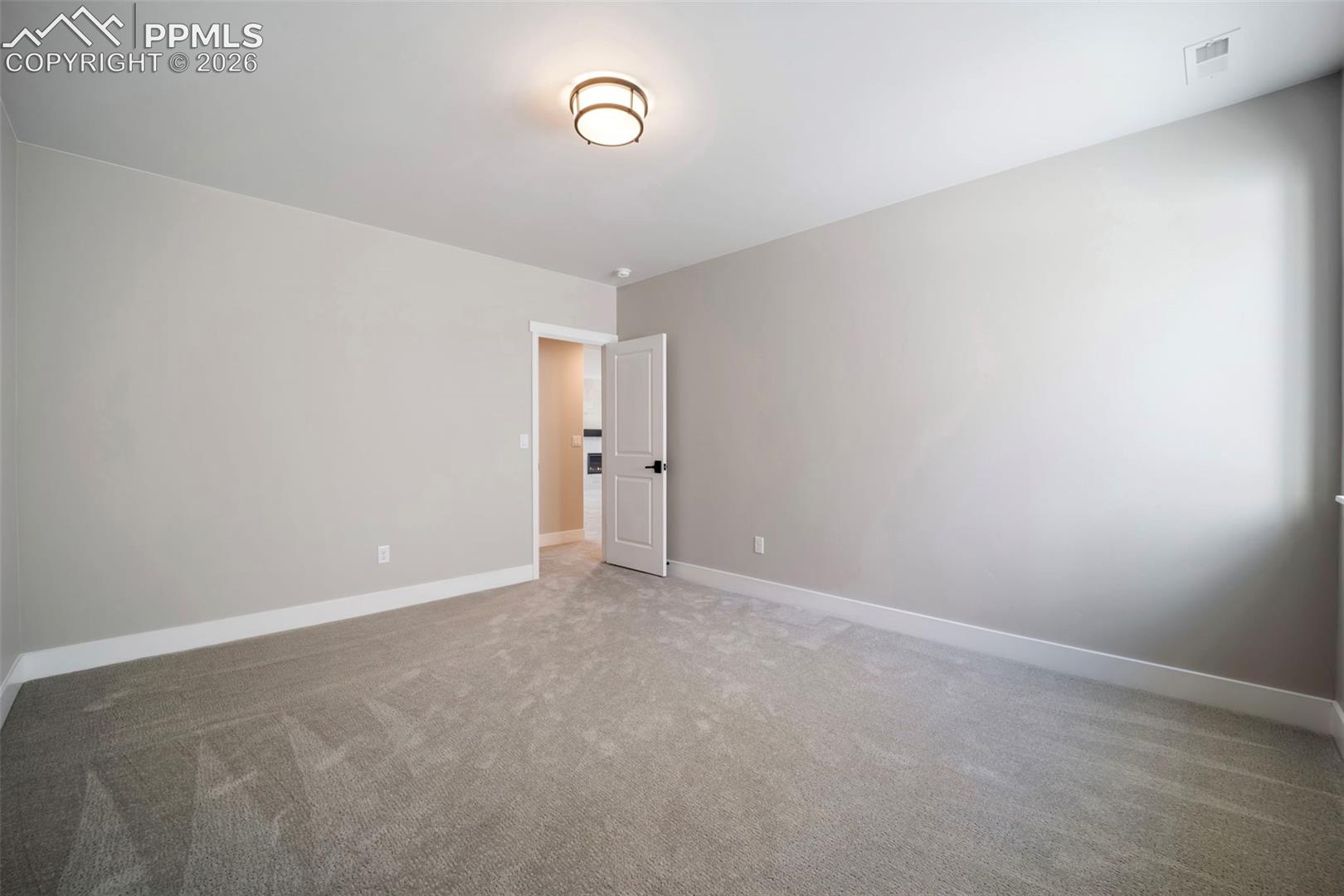 Listing photo 39 for 12323 Mionetto Court