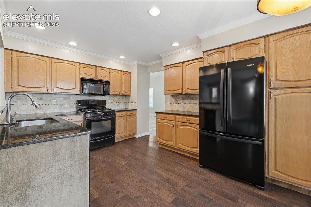 Listing photo 12 for 4337 W Deertrail Court