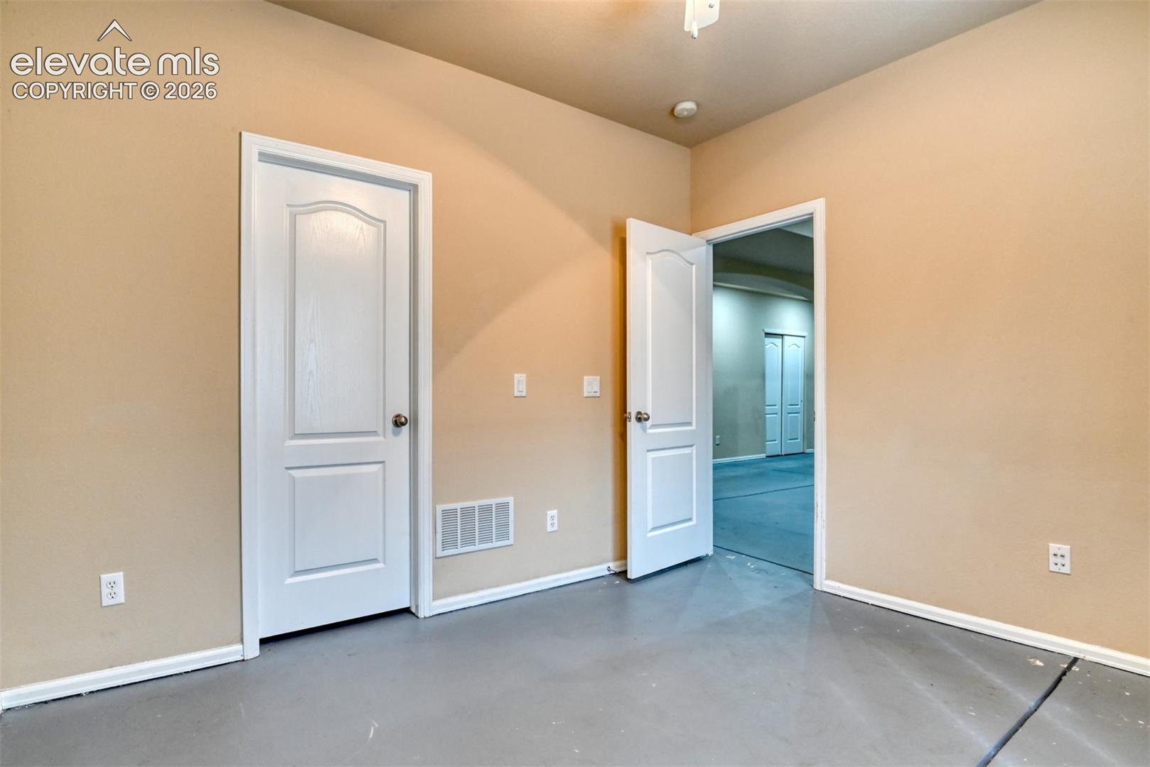 Listing photo 38 for 7985 Kettle Drum Street