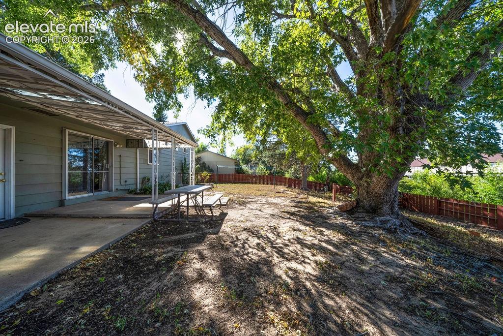 Listing photo 33 for 2014 Wold Avenue