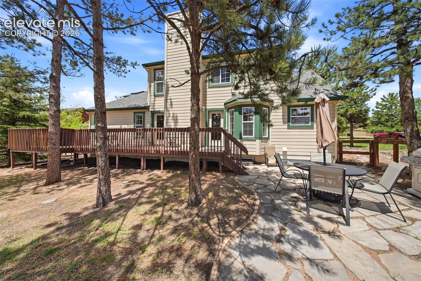Listing photo 36 for 2221 Valley View Drive