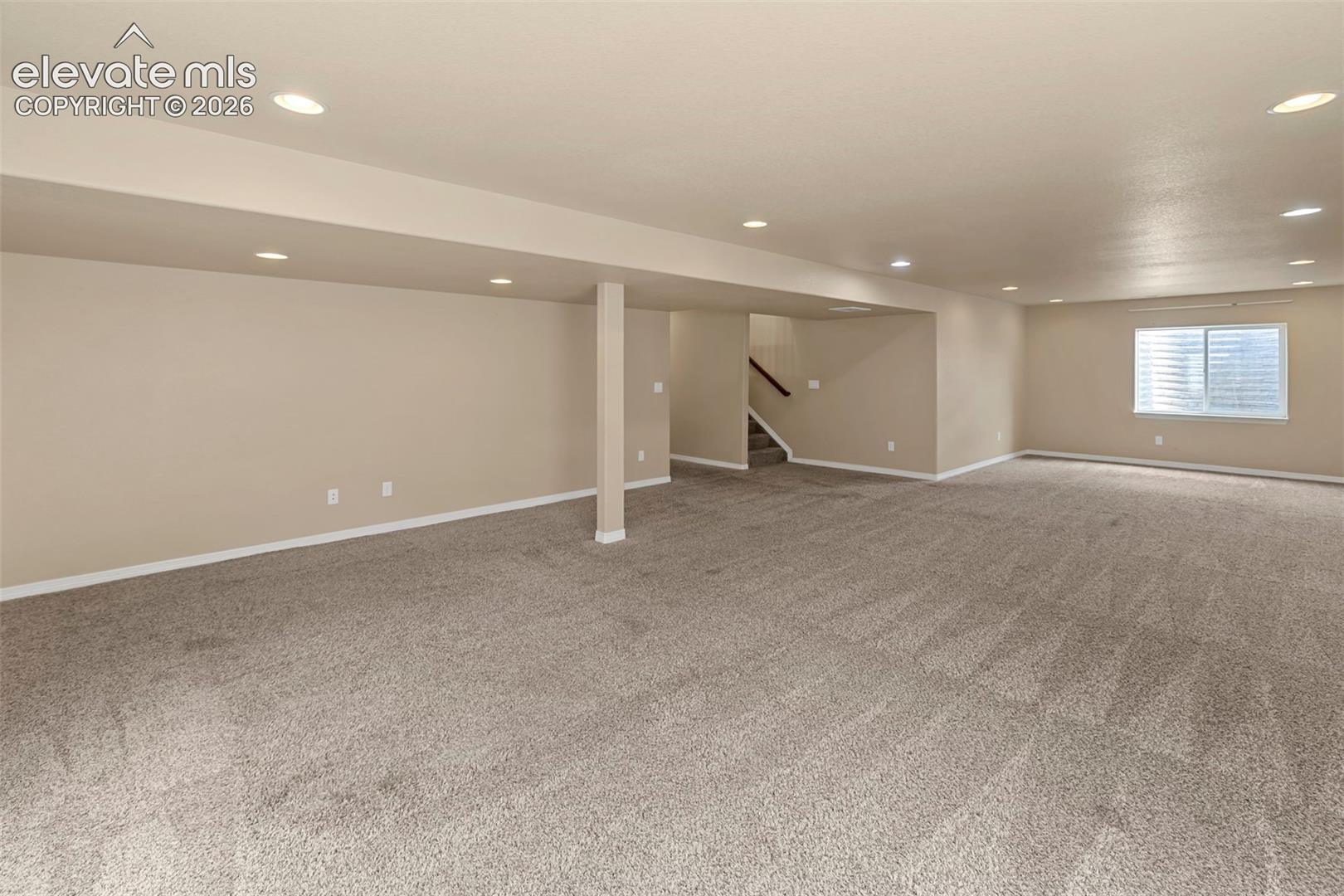 Listing photo 26 for 7794 Landover Lane